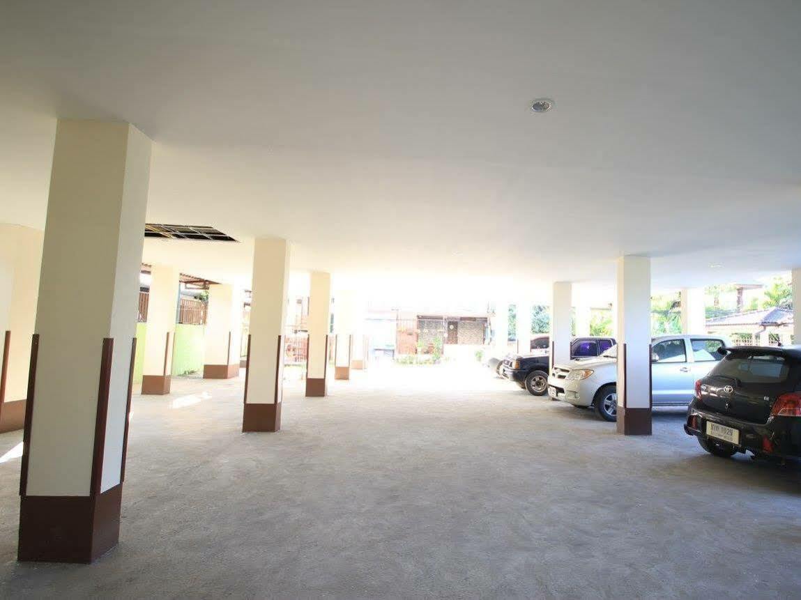 Siriwat Apartment Τσιάνγκ Μάι Εξωτερικό φωτογραφία