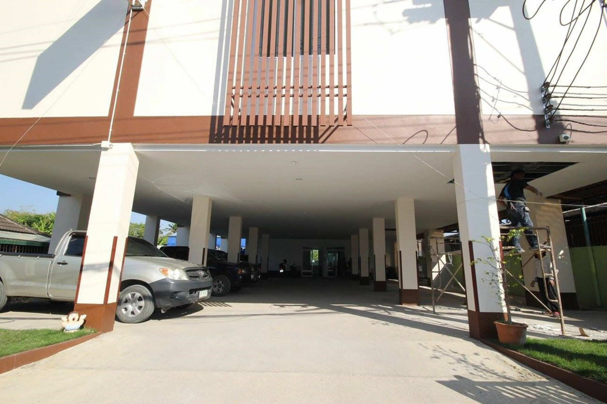 Siriwat Apartment Τσιάνγκ Μάι Εξωτερικό φωτογραφία